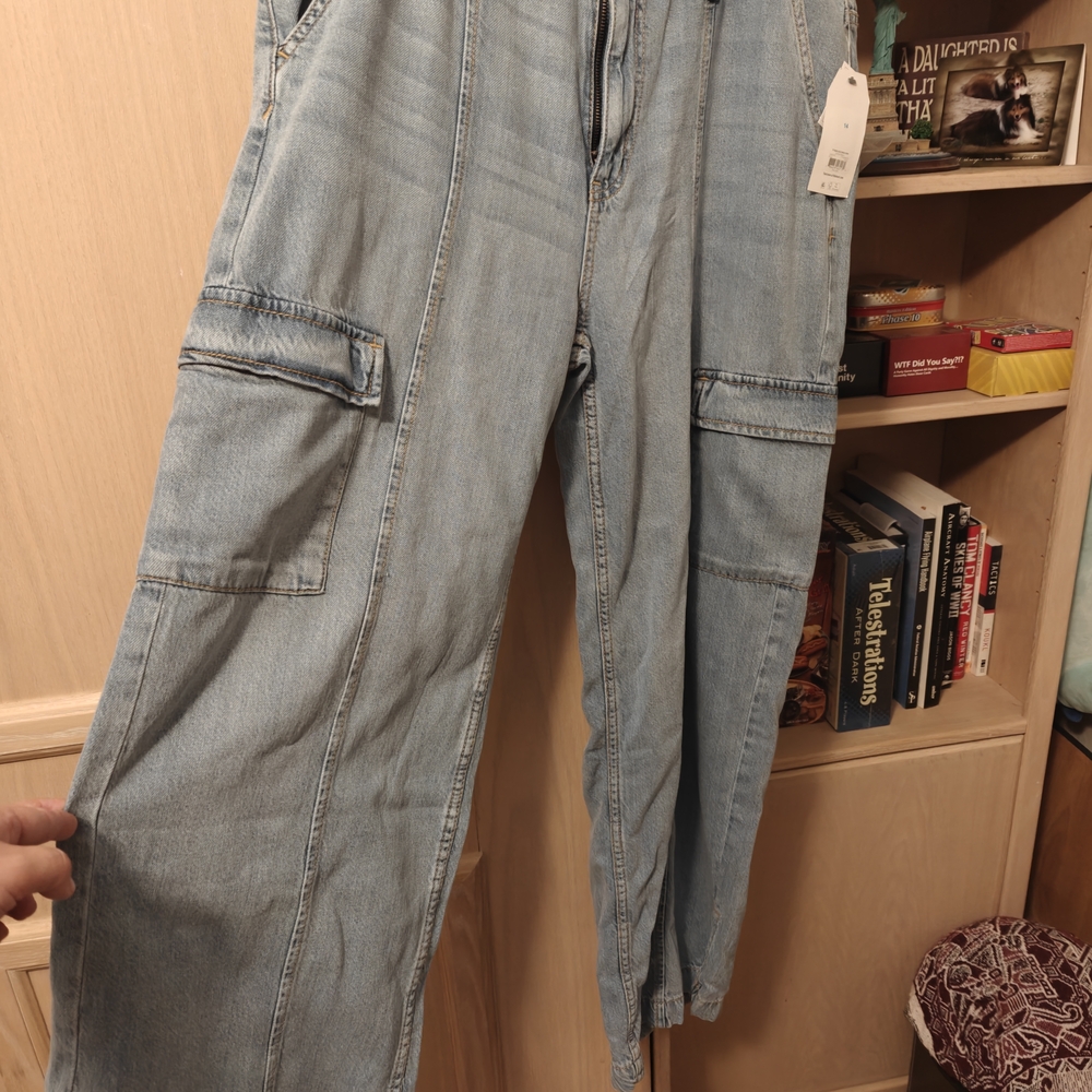 Time and Tru Light Blue Cargo Jeans